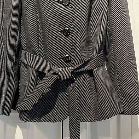 Dana Buchman Navy with White Tiny Polka Dots Wool Belted Blazer Jacket Size 12 - Picture 4 of 15